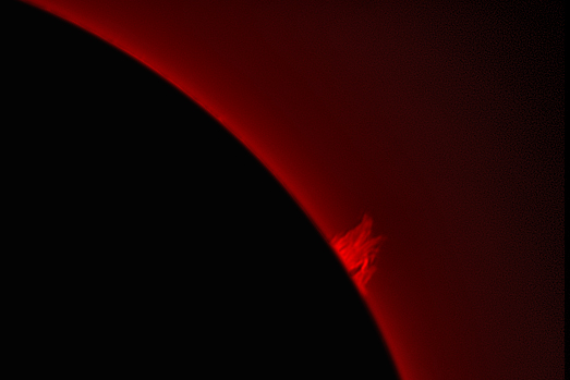  Detail grosse Protuberanz bei abgedeckter Sonne