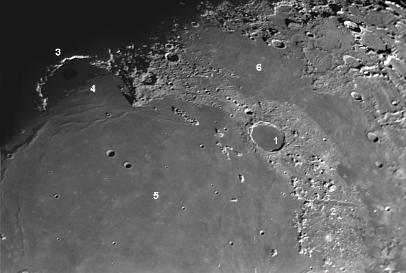 Krater Plato und Goldener Henkel.jpg